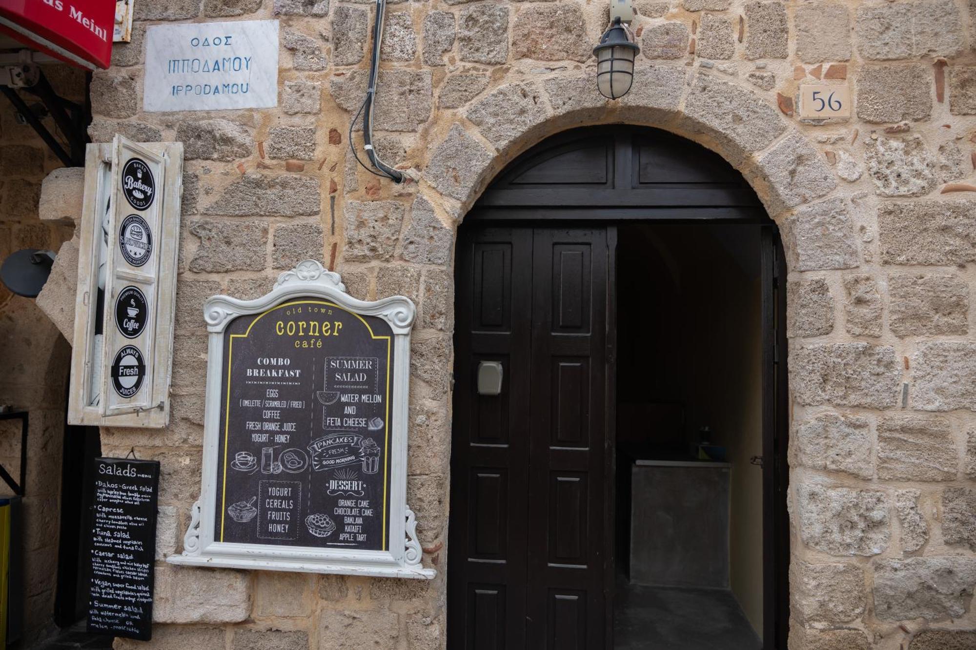 Old Town Corner Luxury Studios Rhodes City Exterior foto
